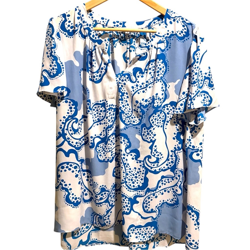 Rose + Olive Flutter Sleeve Tunic Top Blouse Floral Plus Size 1X Abstract Flowy